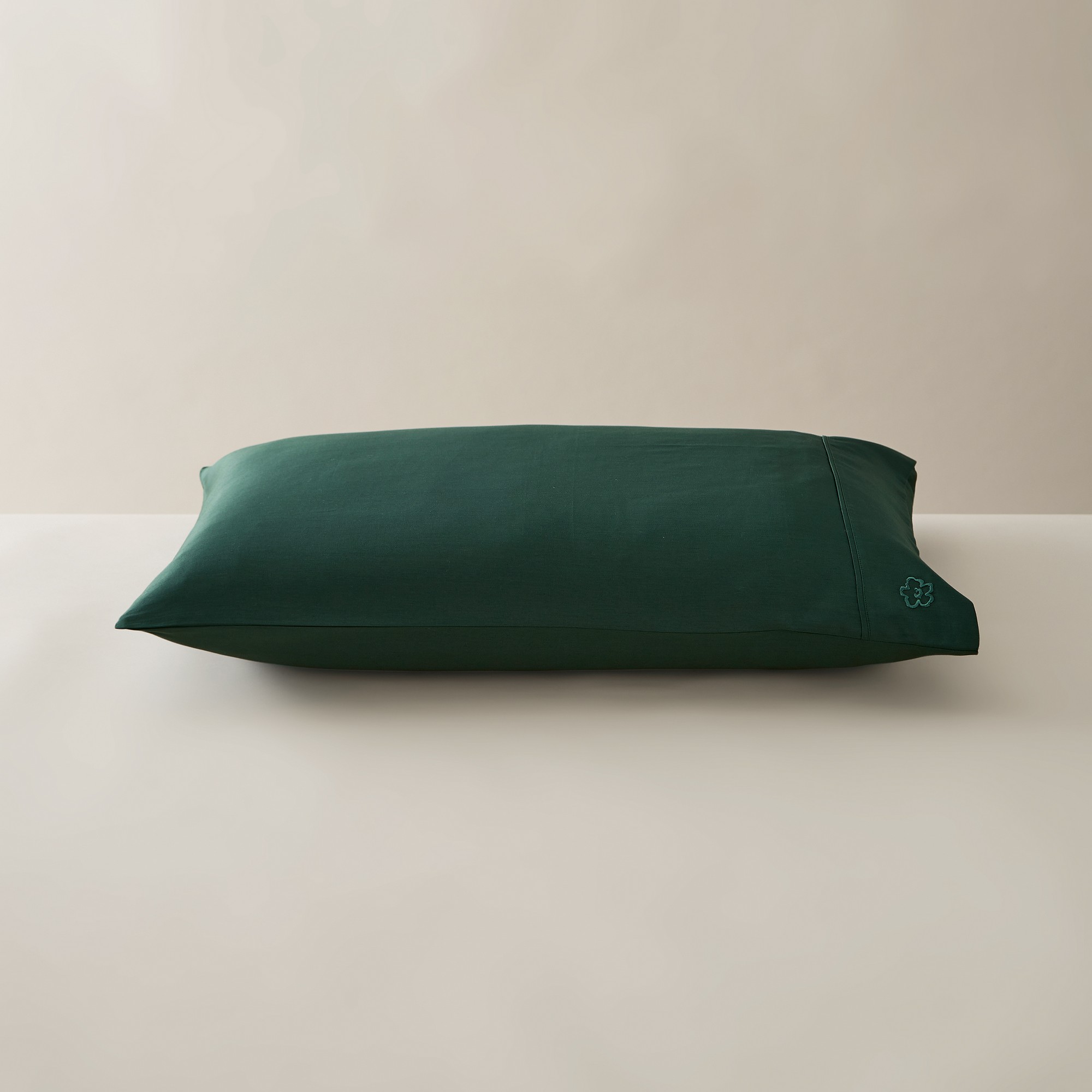 Plain Dye Pillowcase By Ted Baker In Forest Green